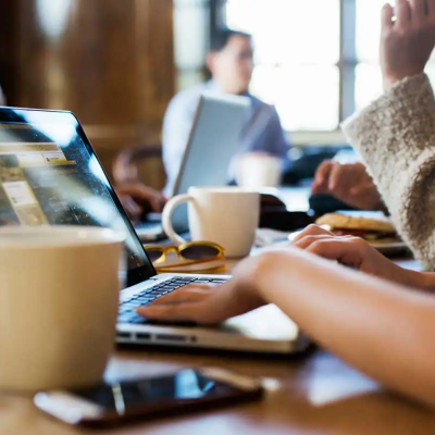 Celulares y Accesorios