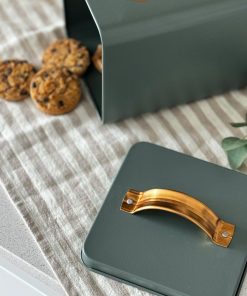 ce1b7ad1562861c3d531ff7925d8aa54